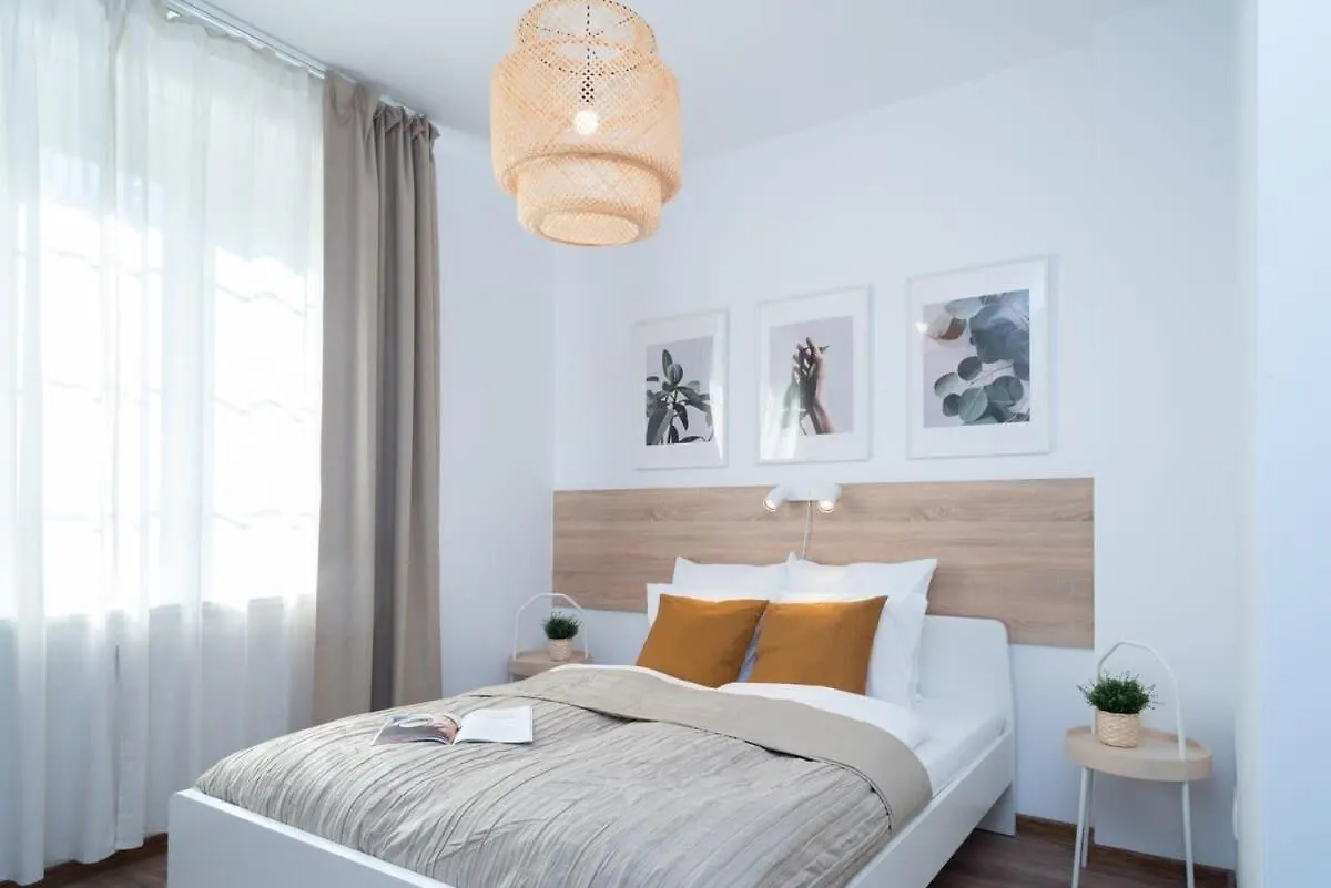 Stylish Apartment Under The Buda Castle Budapest 0*,
